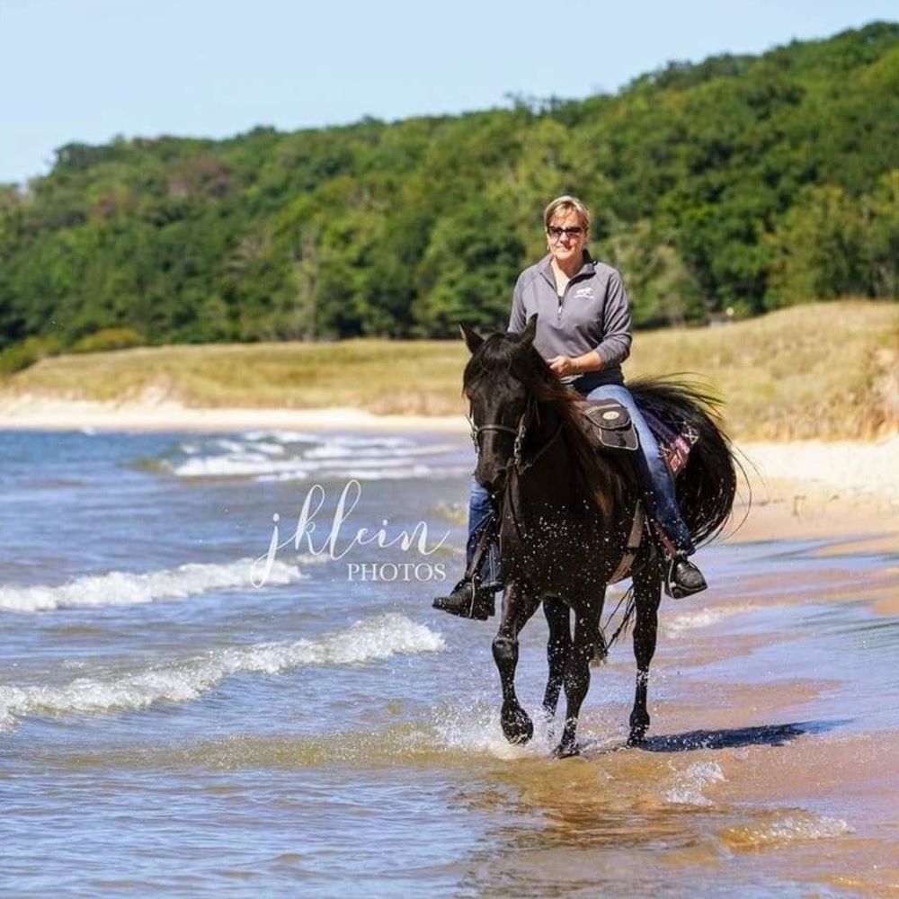 Meet your Posher, Pamela